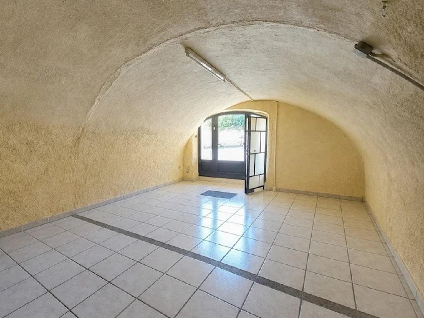 Maison 2 pièces 155 m²