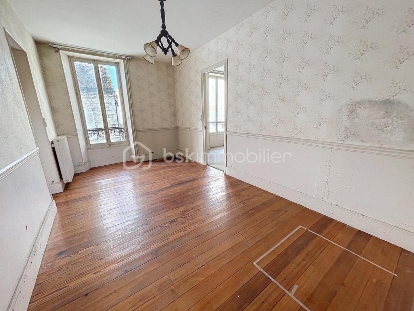 Immeuble à vendre - 6 pièces - 90m2 - Château-Landon (77570)
