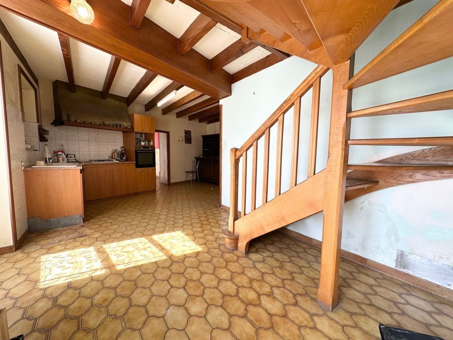 Maison à vendre - 8 pièces - 229m2 - Attignat (01340)