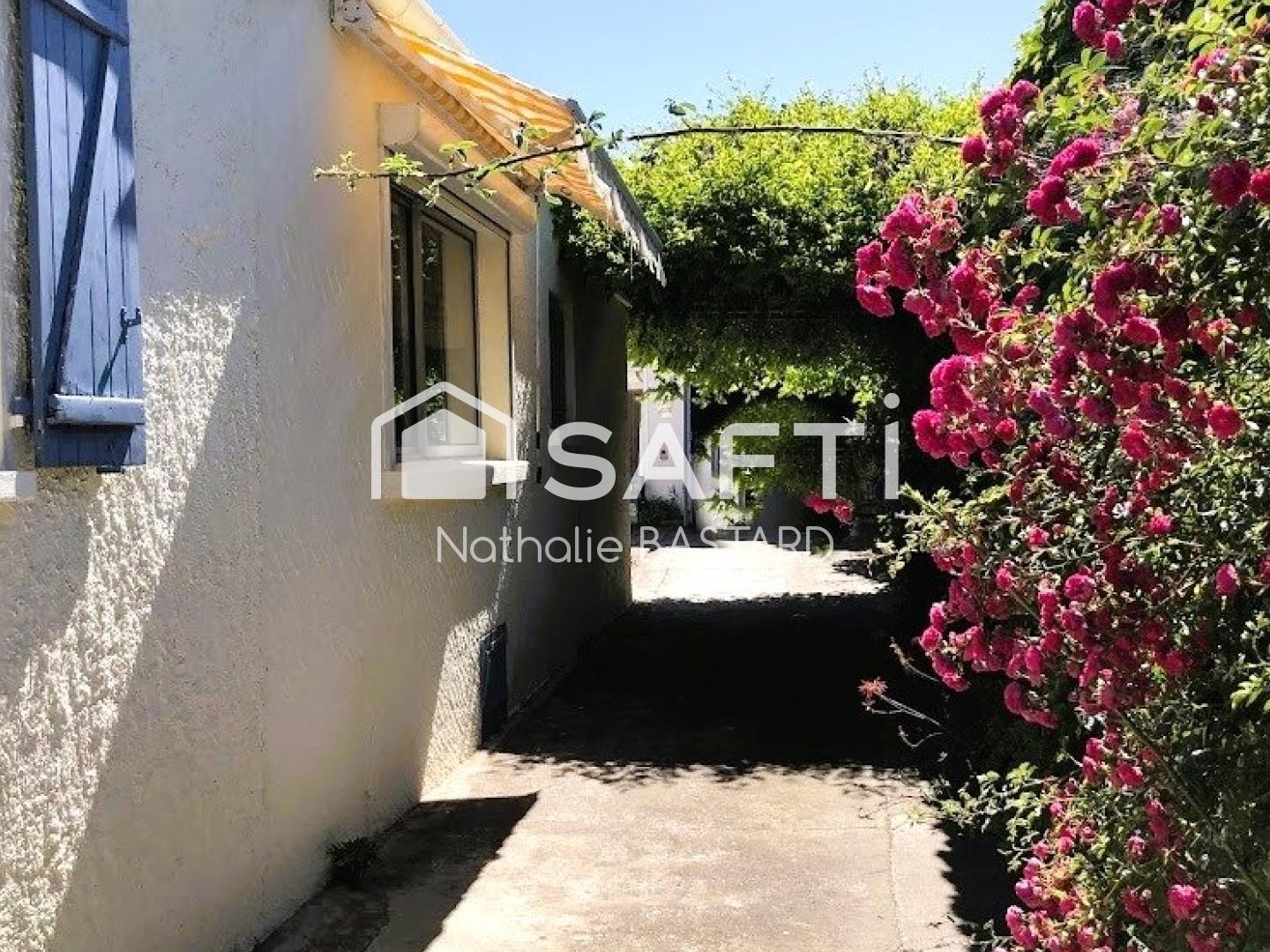 Maison à vendre - 5 pièces - 105m2 - Châteauneuf-Les-M... (13220)