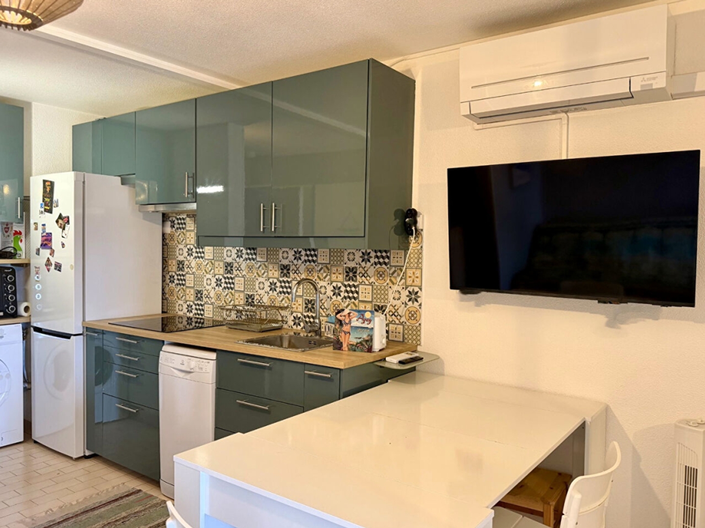 Appartement à vendre - 1 pièce - 25m2 - Saint-Raphaël (83530)