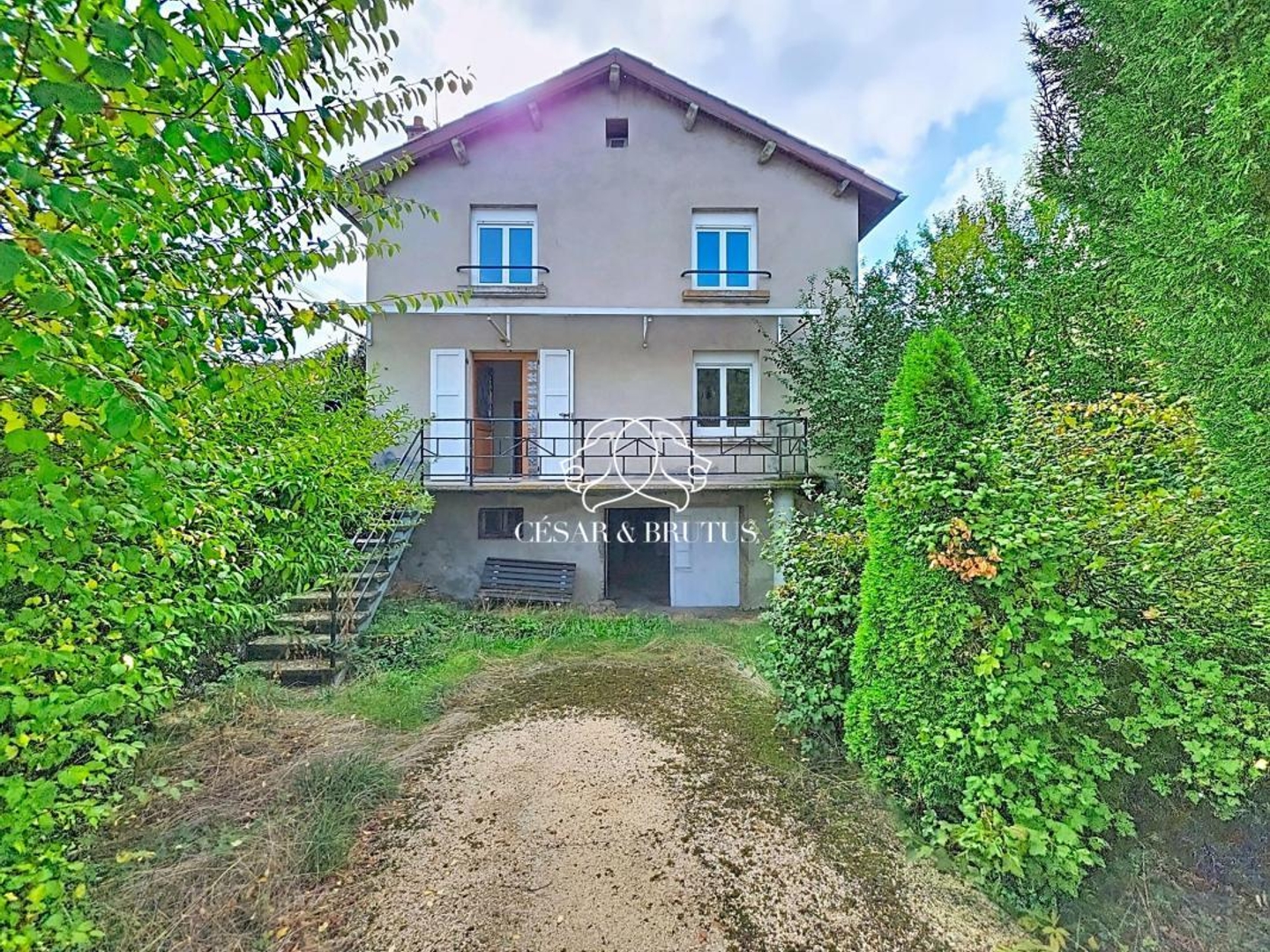 Vends maison de campagne - 80 m² - 3 pièces, 2 chambres - Lavoûte-sur-Loire 43800