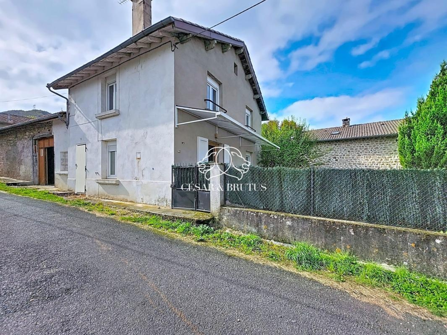 Maison à vendre - 3 pièces - 80m2 - Lavoûte-Sur-Loire (43800)