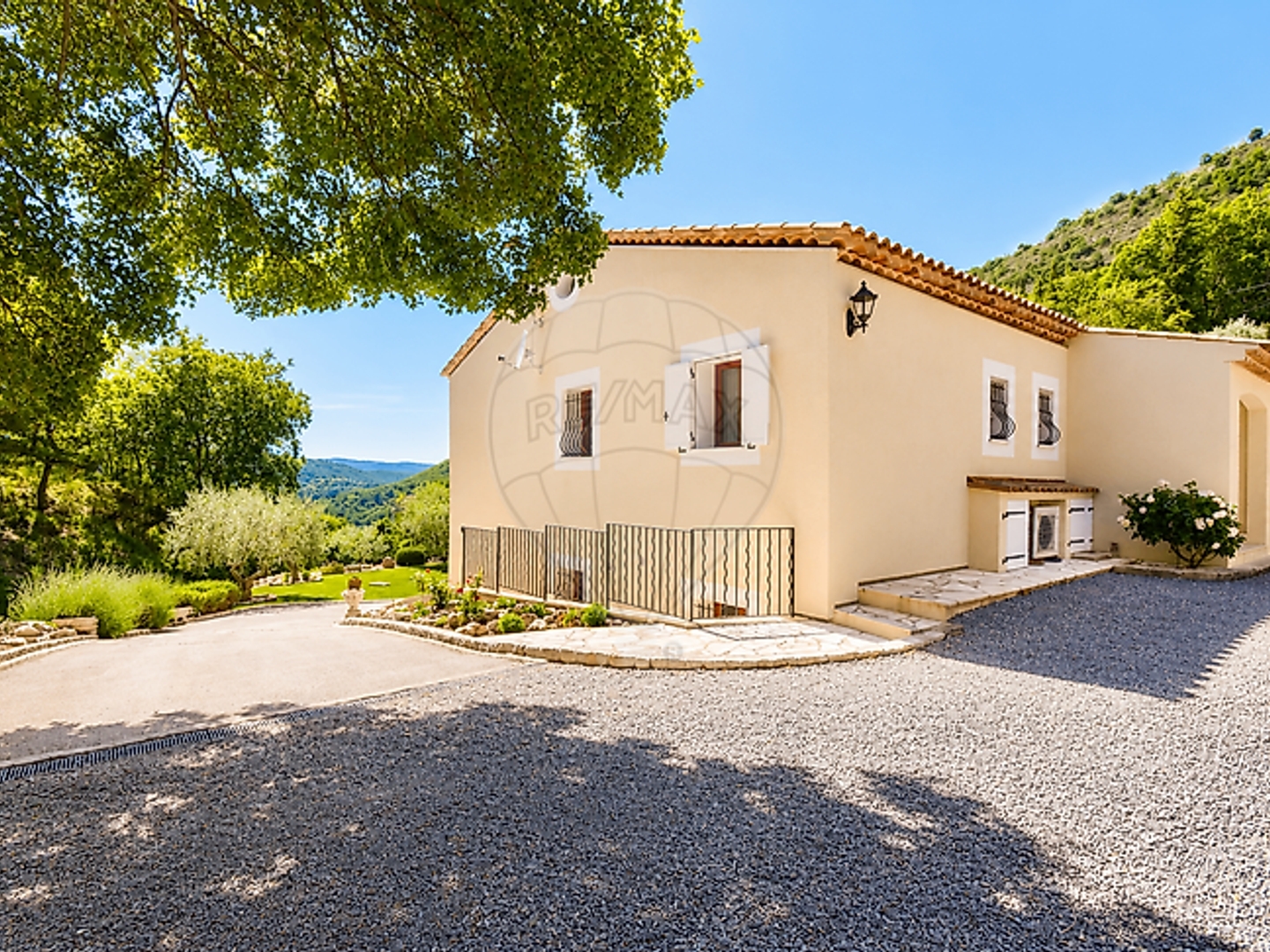 Maison 4 pièces 182 m²