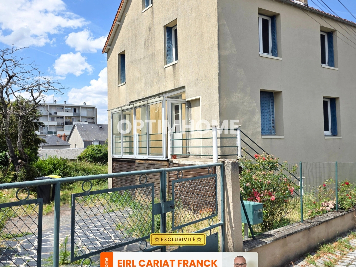 MAISON EN PIERRE DE 139 M² AVEC DÉPENDANCES, L'ENSEMBLE SUR 708 M² DE TERRAIN CLOS :
