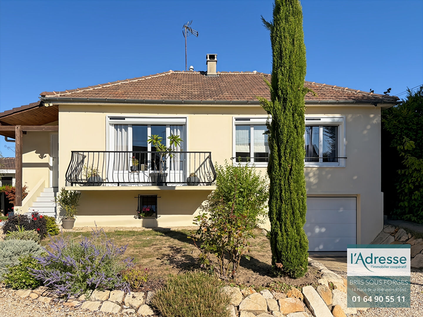 Maison Vaugrigneuse 92 m² 3 chambres sous-sol et piscine