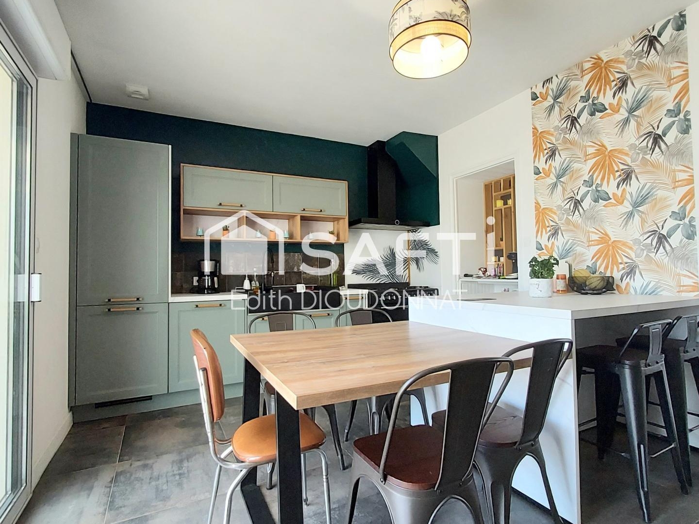 Maison à vendre - 6 pièces - 186m2 - Saint-Vincent-Sur... (85540)