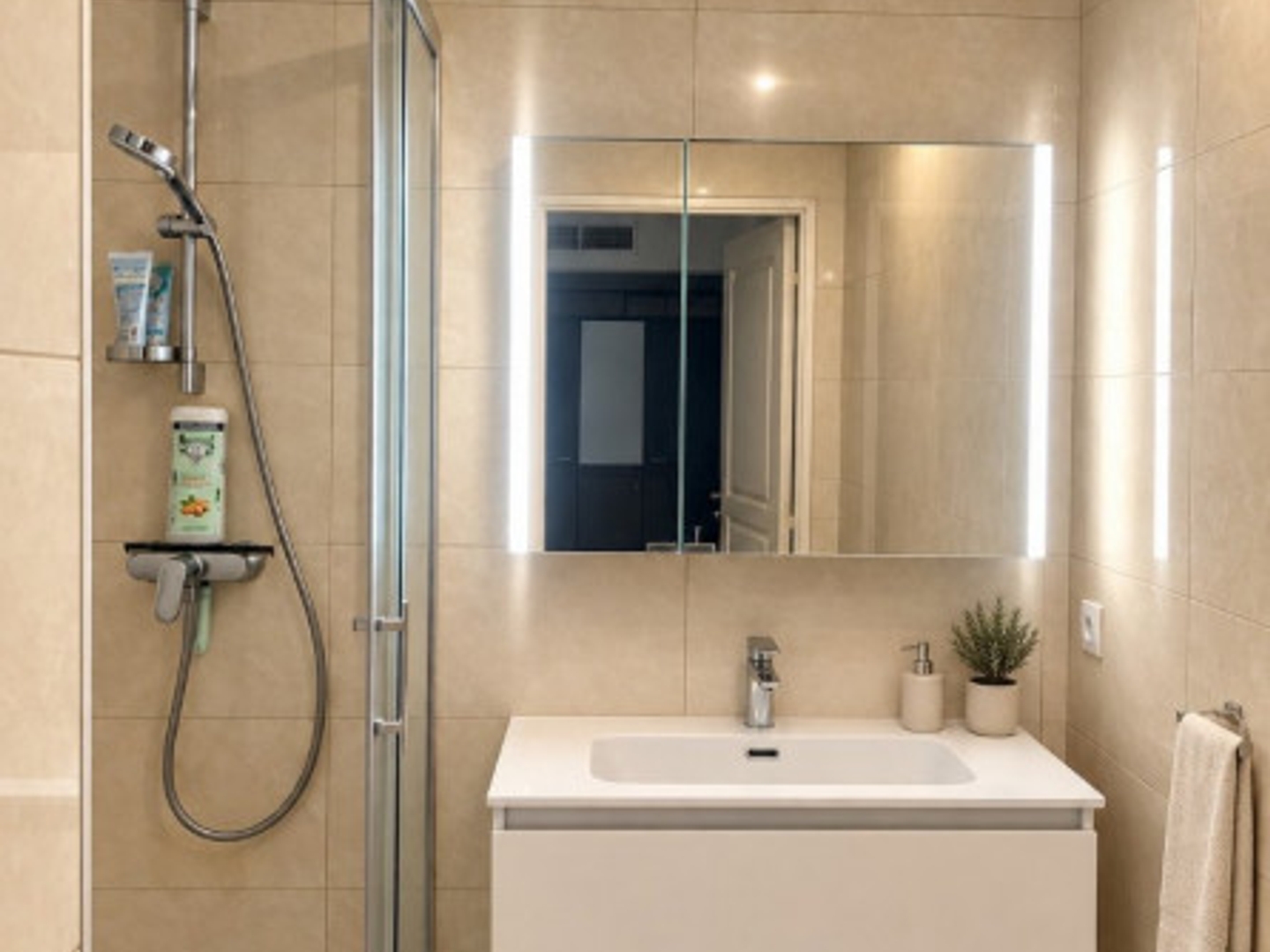 Appartement à vendre - 1 pièce - 27m2 - Beausoleil (06240)