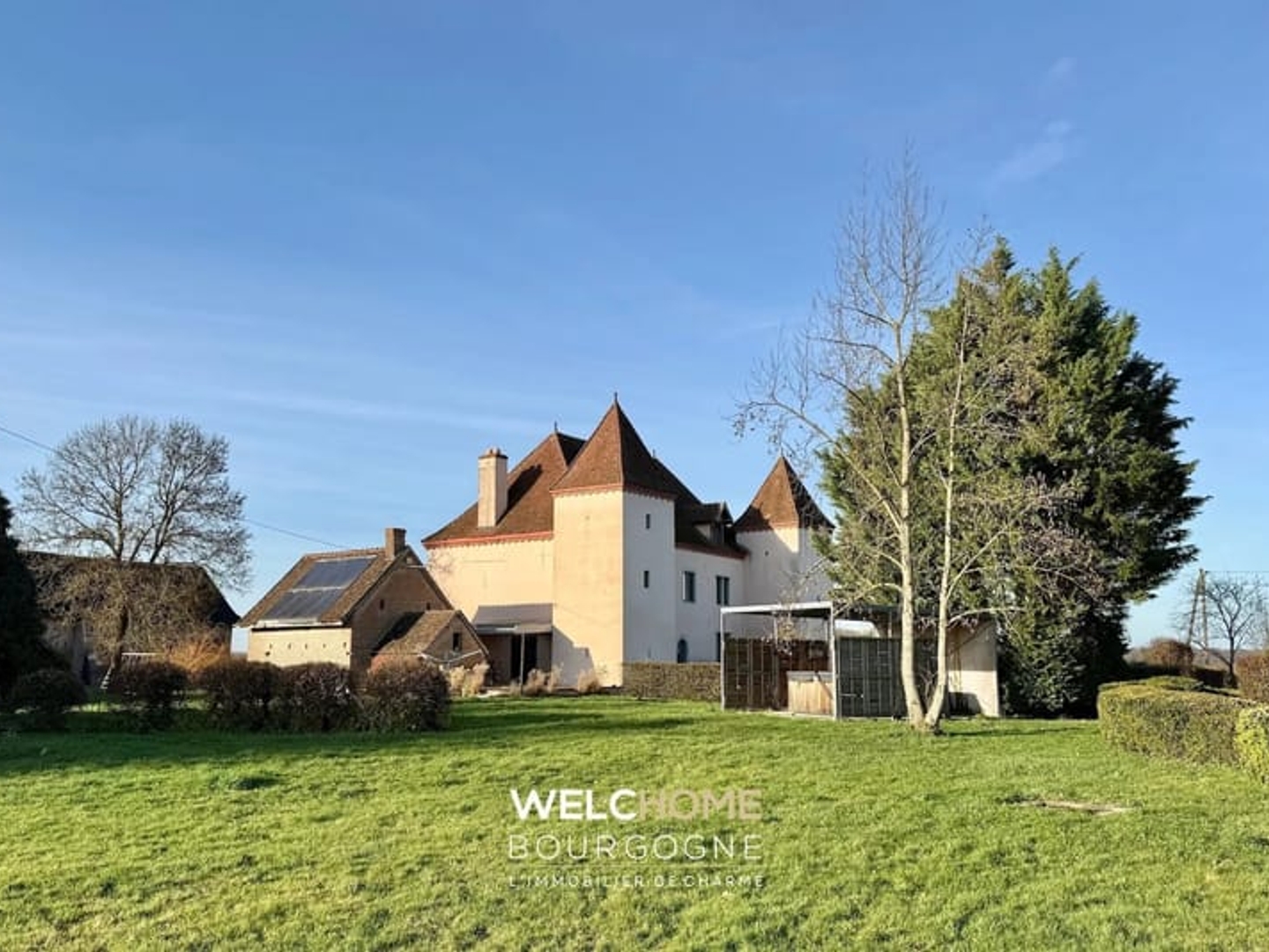 Maison à vendre - 15 pièces - 522m2 - Chalon-Sur-Saône (71100)