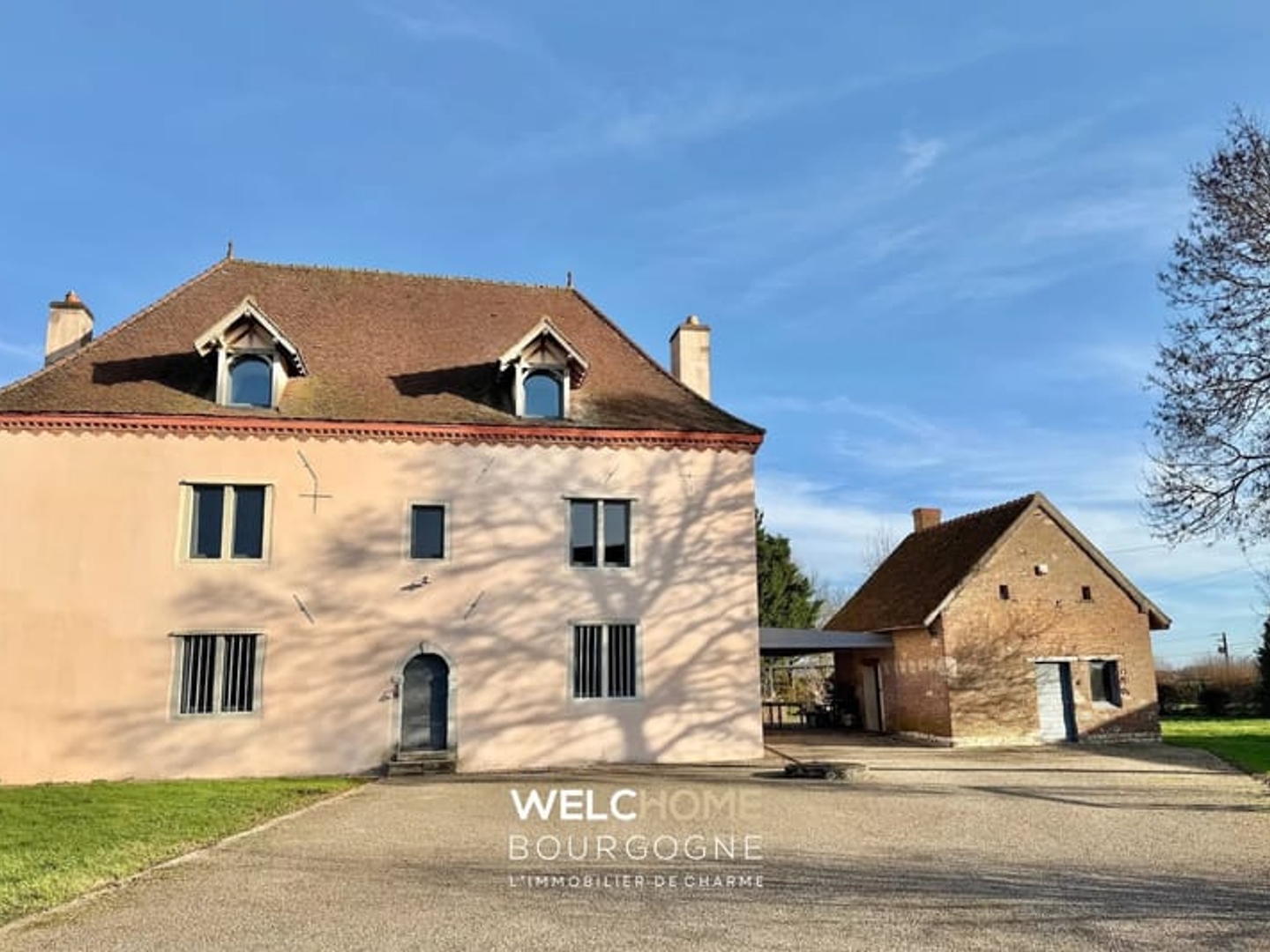 Maison à vendre - 15 pièces - 522m2 - Chalon-Sur-Saône (71100)
