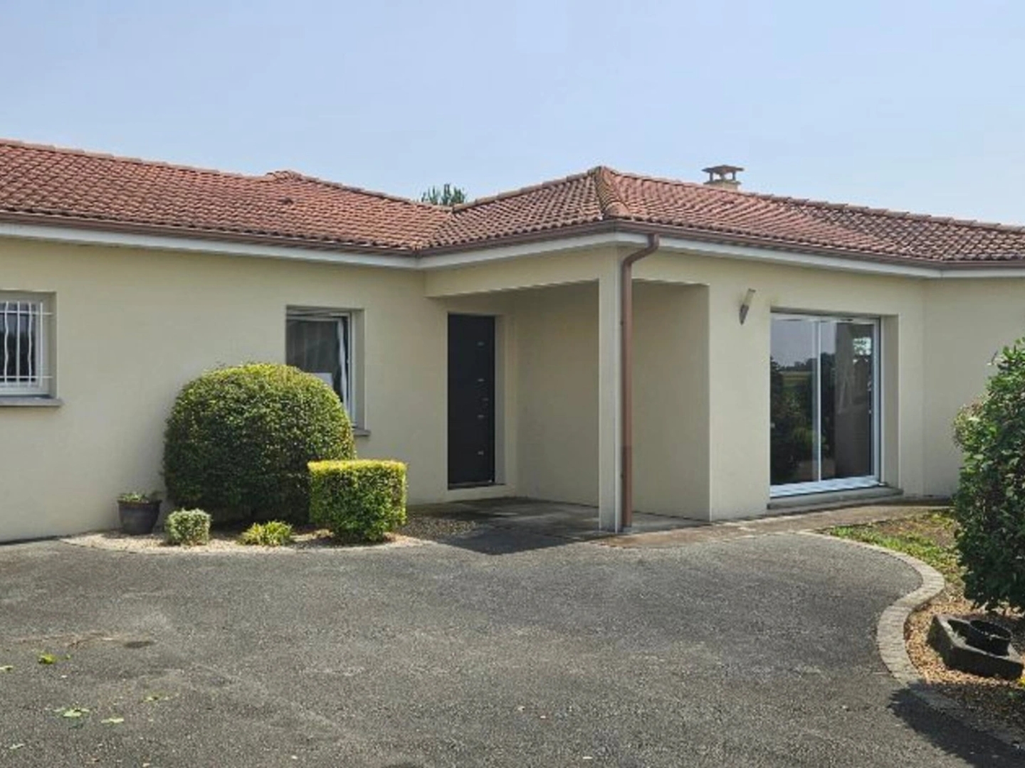 Maison à vendre - 6 pièces - 138m2 - Entraigues (63720)