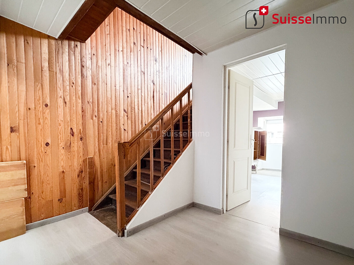 Maison à vendre - 8 pièces - 176m2 - Aibre (25750)