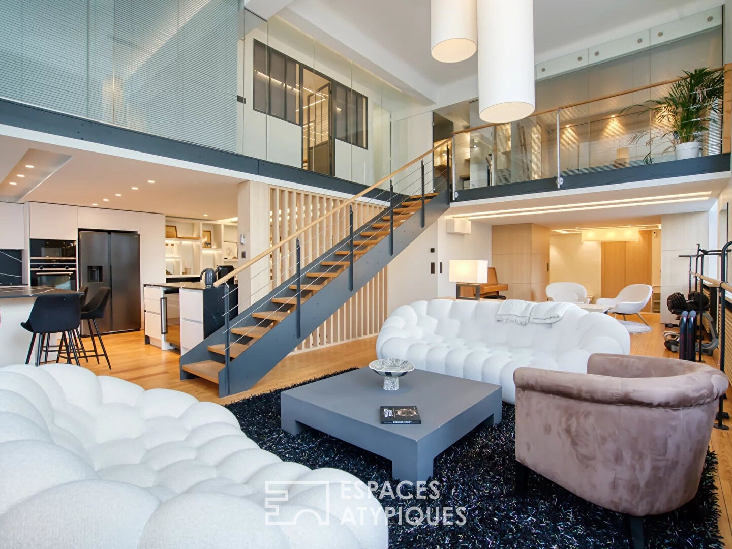 Loft cannois contemporain, l'élégance azuréenne