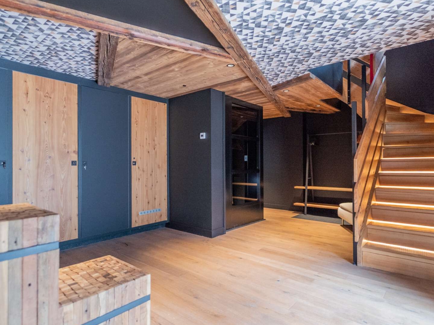 Magasin à vendre - 413m2 - Glières-Val-De-Borne (74130)