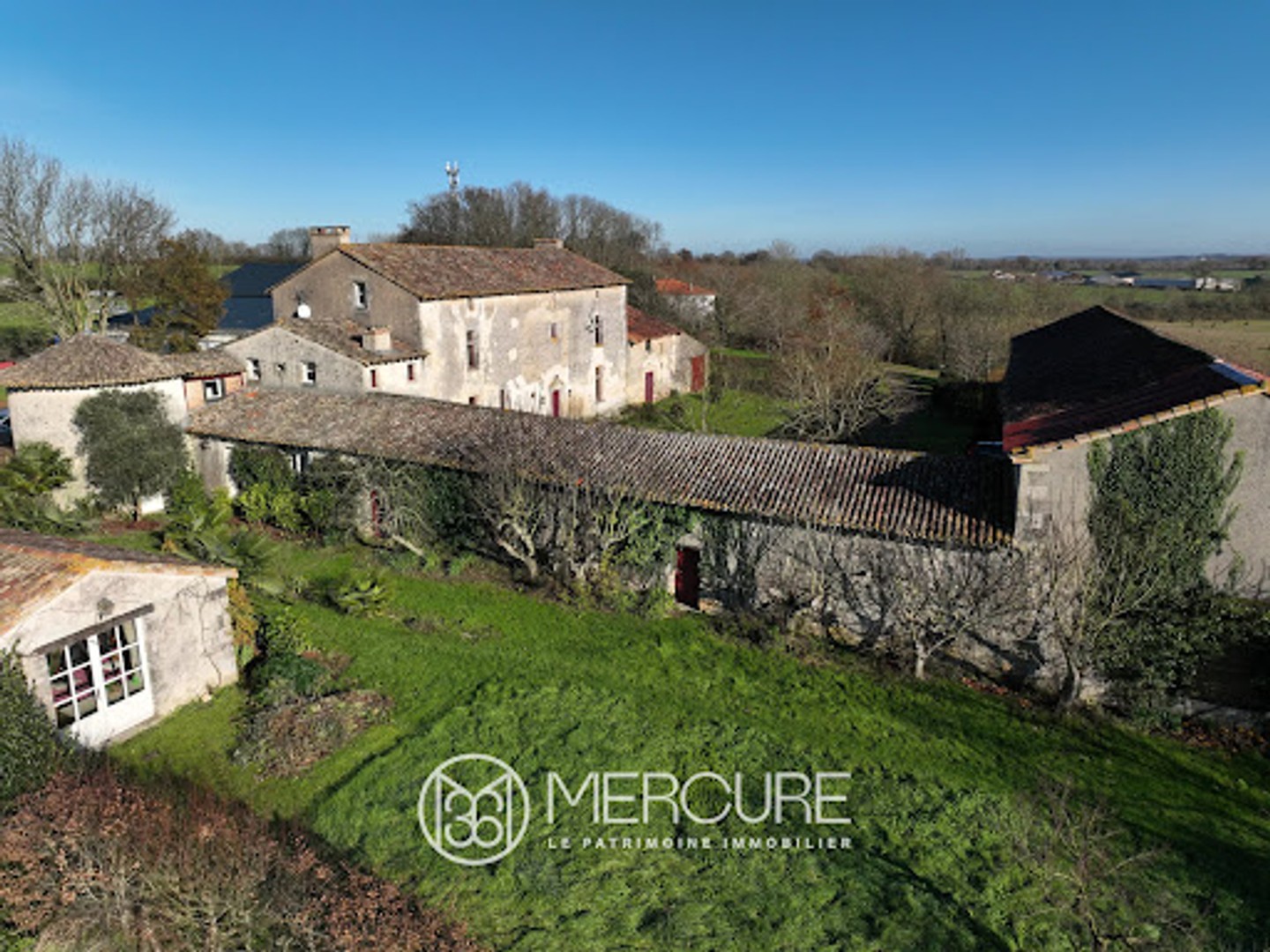 Propriété 8 pièces 432 m²