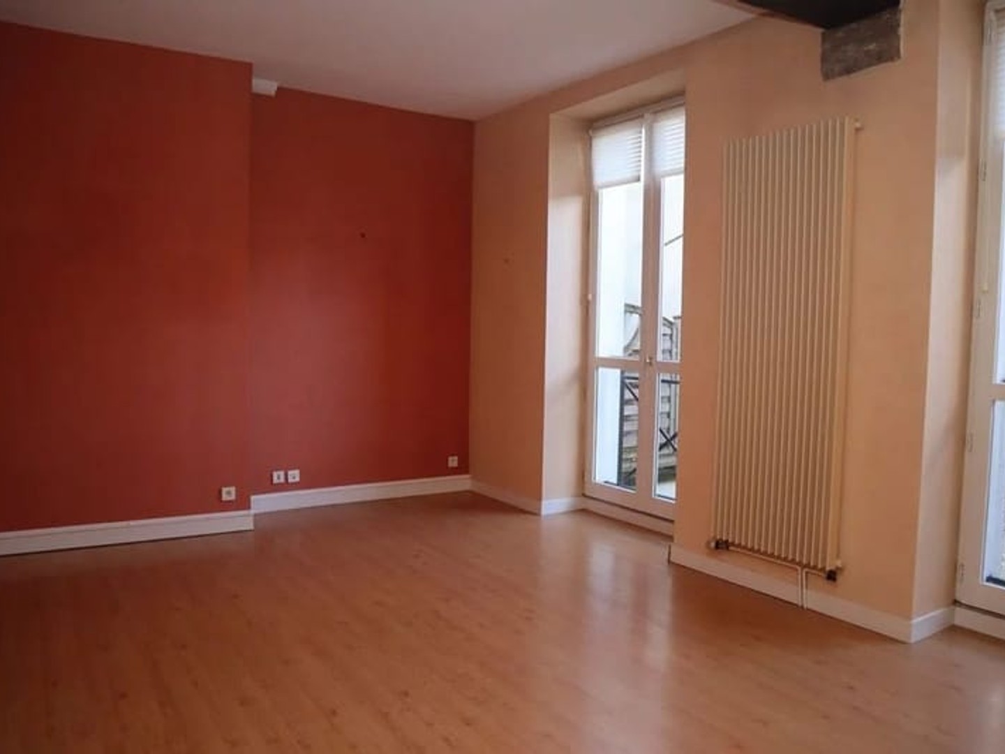 Immeuble à vendre - 3 pièces - 270m2 - Montargis (45200)