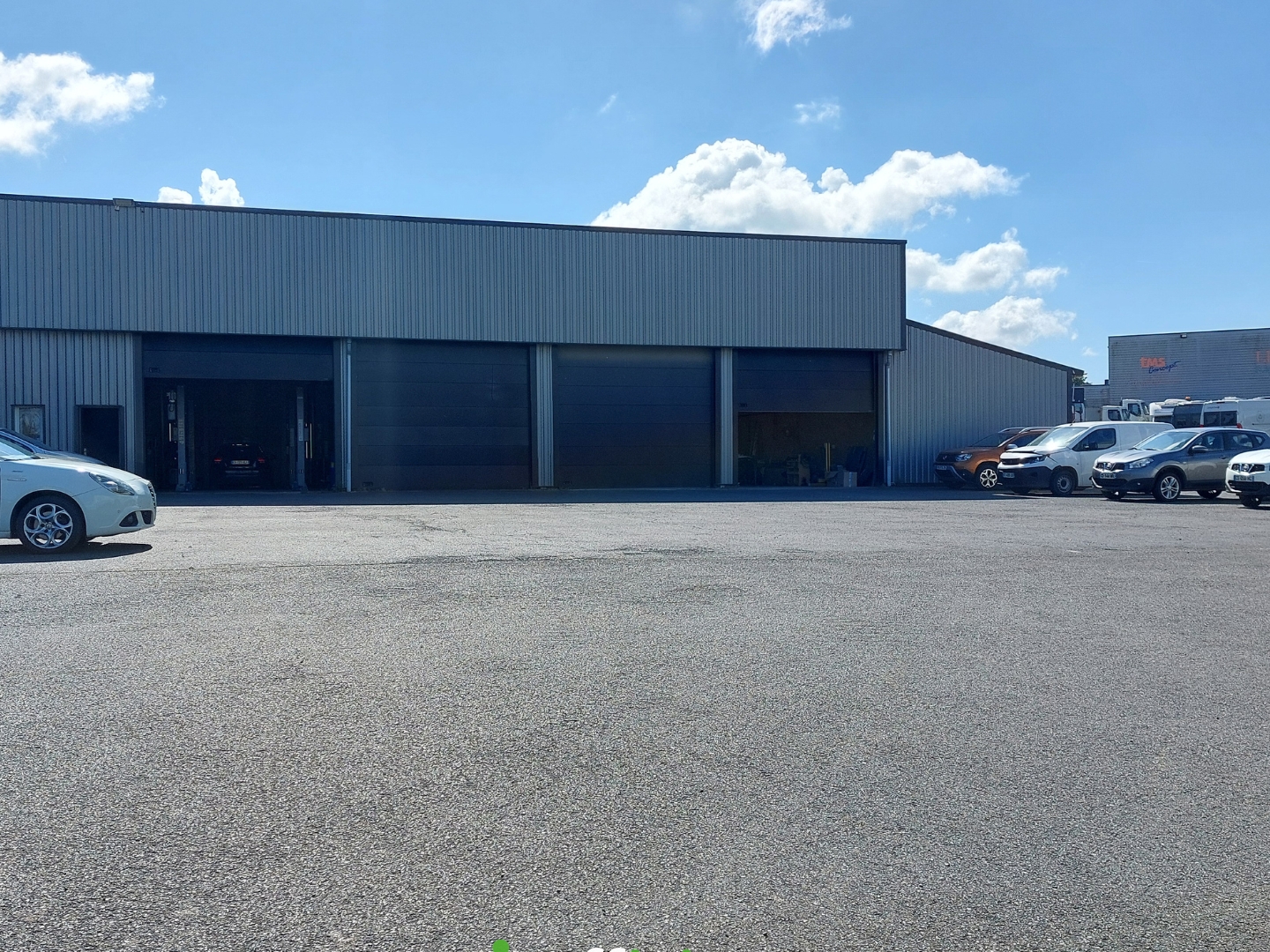 Locaux à vendre - 986m2 - Coëtmieux (22400)