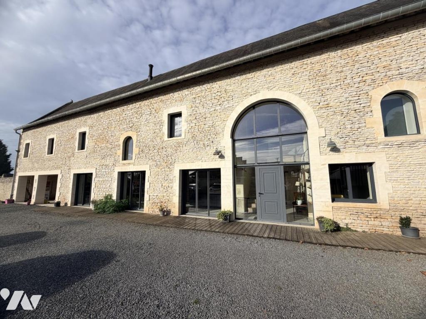 Maison 8 pièces 229 m²