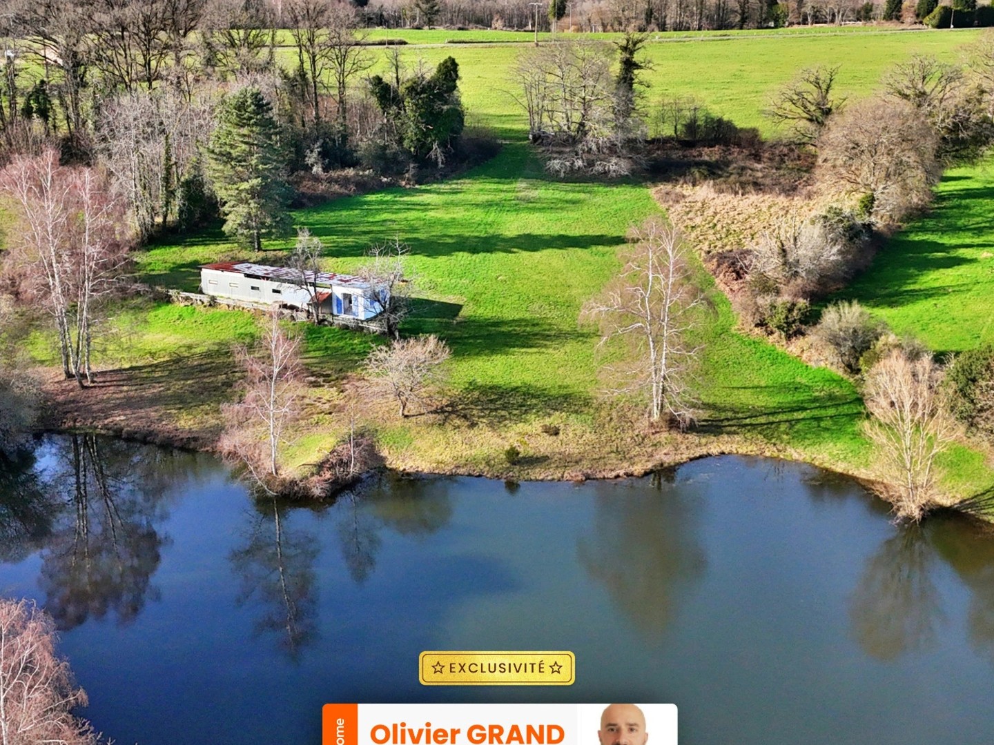 Terrain 14804 m²