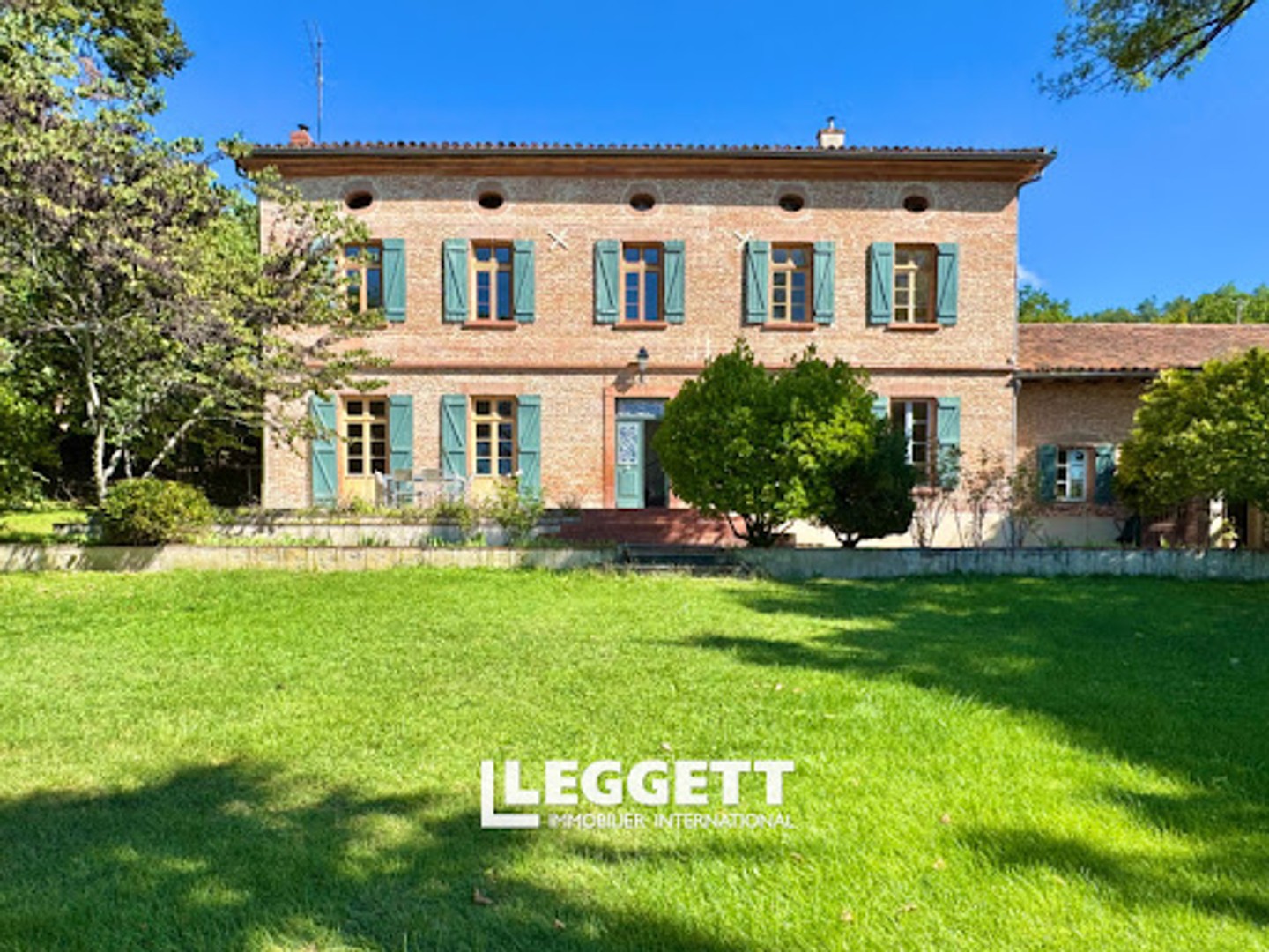 Maison 25 pièces 1100 m²
