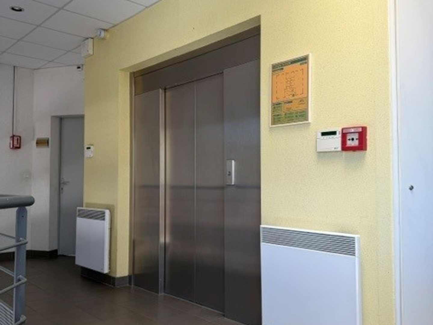 Magasin à vendre - 2 pièces - 154m2 - Longlaville (54810)