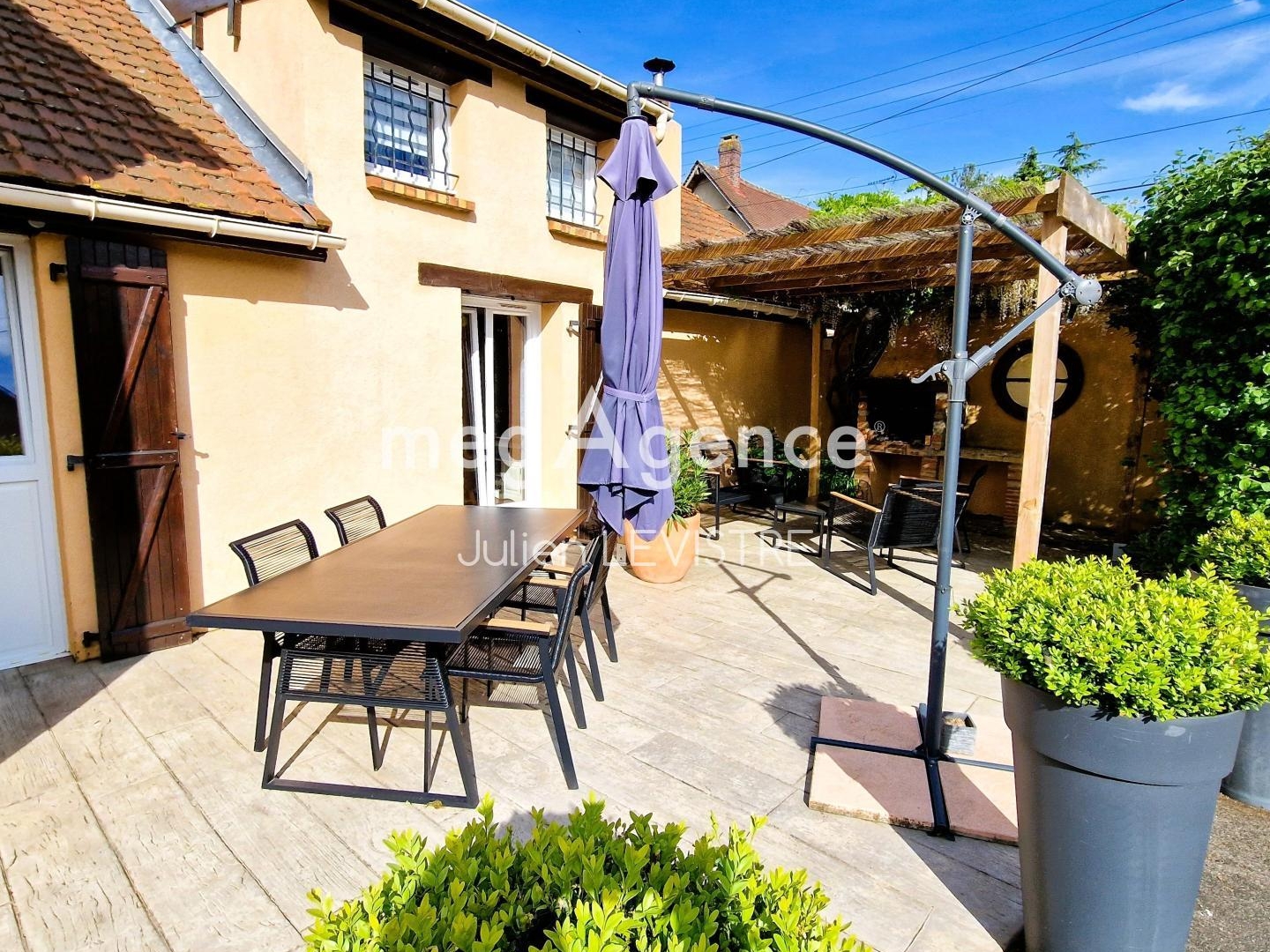 Maison à vendre - 5 pièces - 145m2 - Ablis (78660)