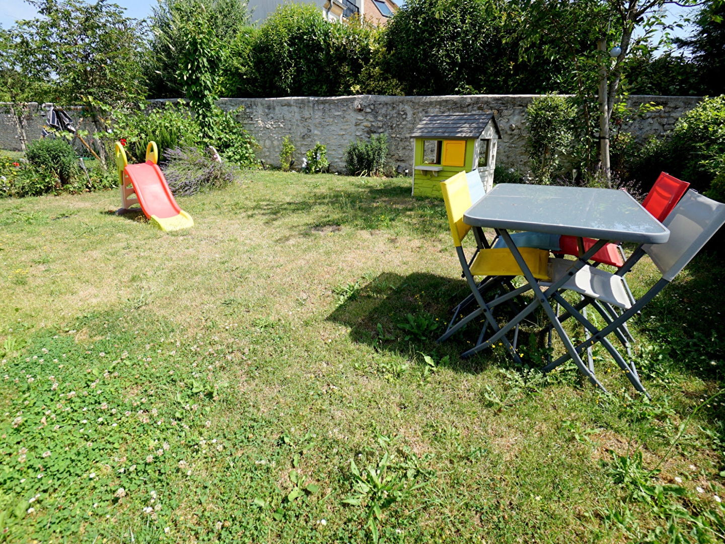Maison à vendre - 6 pièces - 95m2 - Épône (78680)