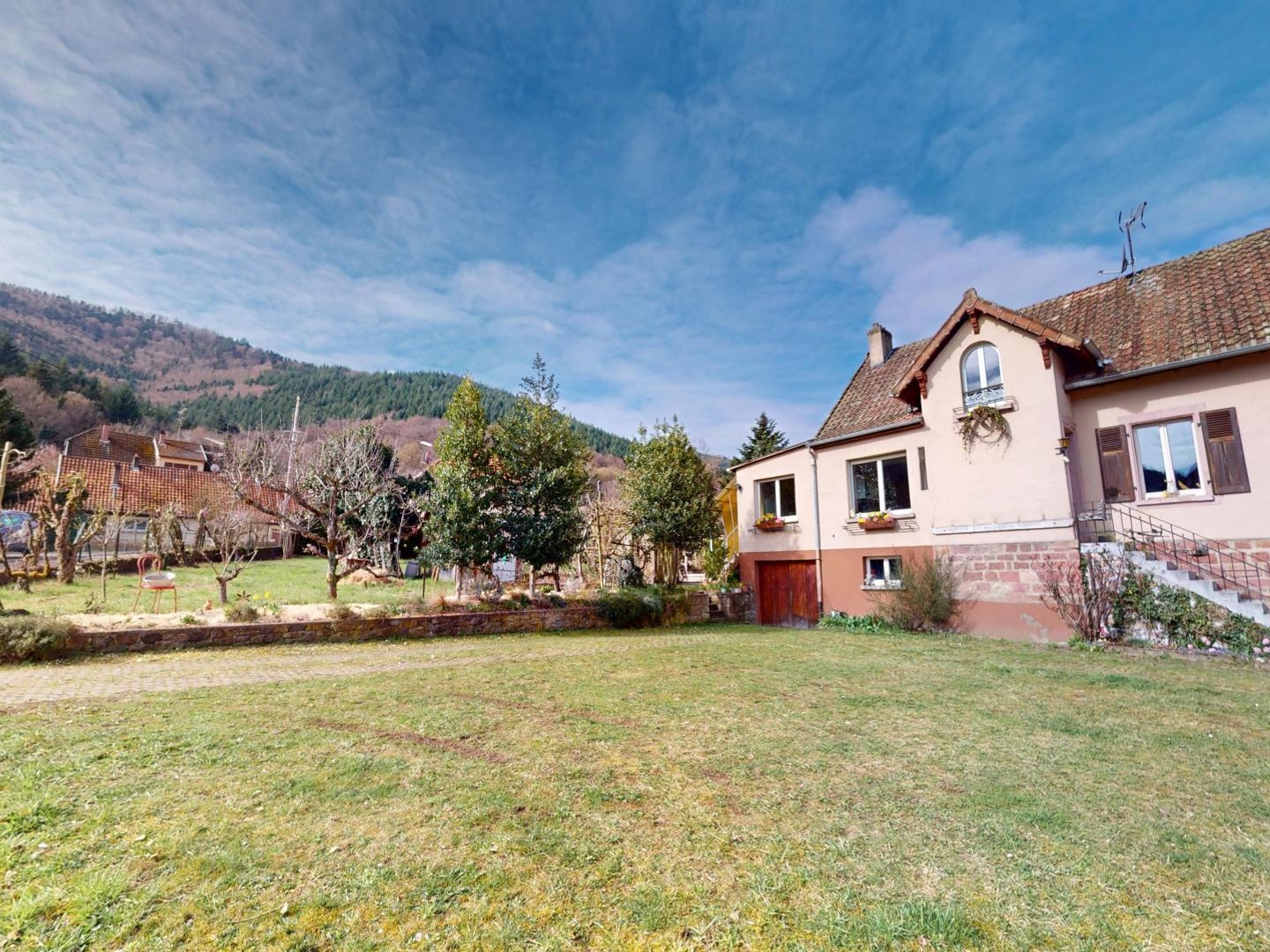 Maison familiale de caractère - volumes généreux au coeur de la vallée de Guebwiller