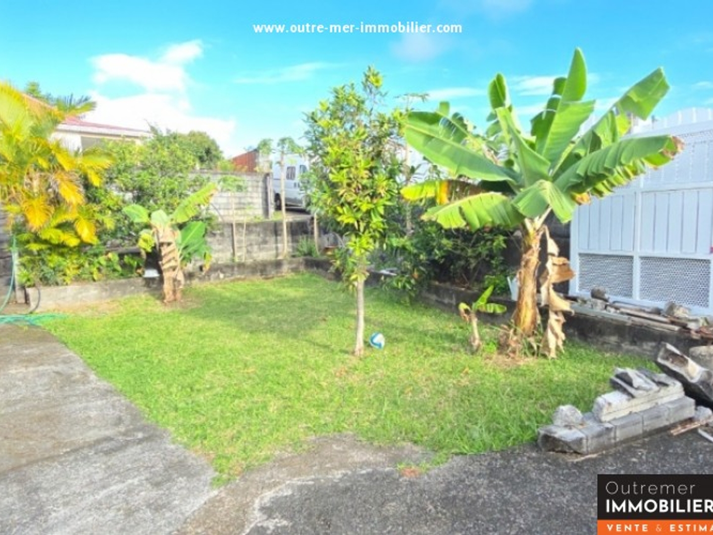 Maison à vendre - 6 pièces - 100m2 - Saint-André (97440)