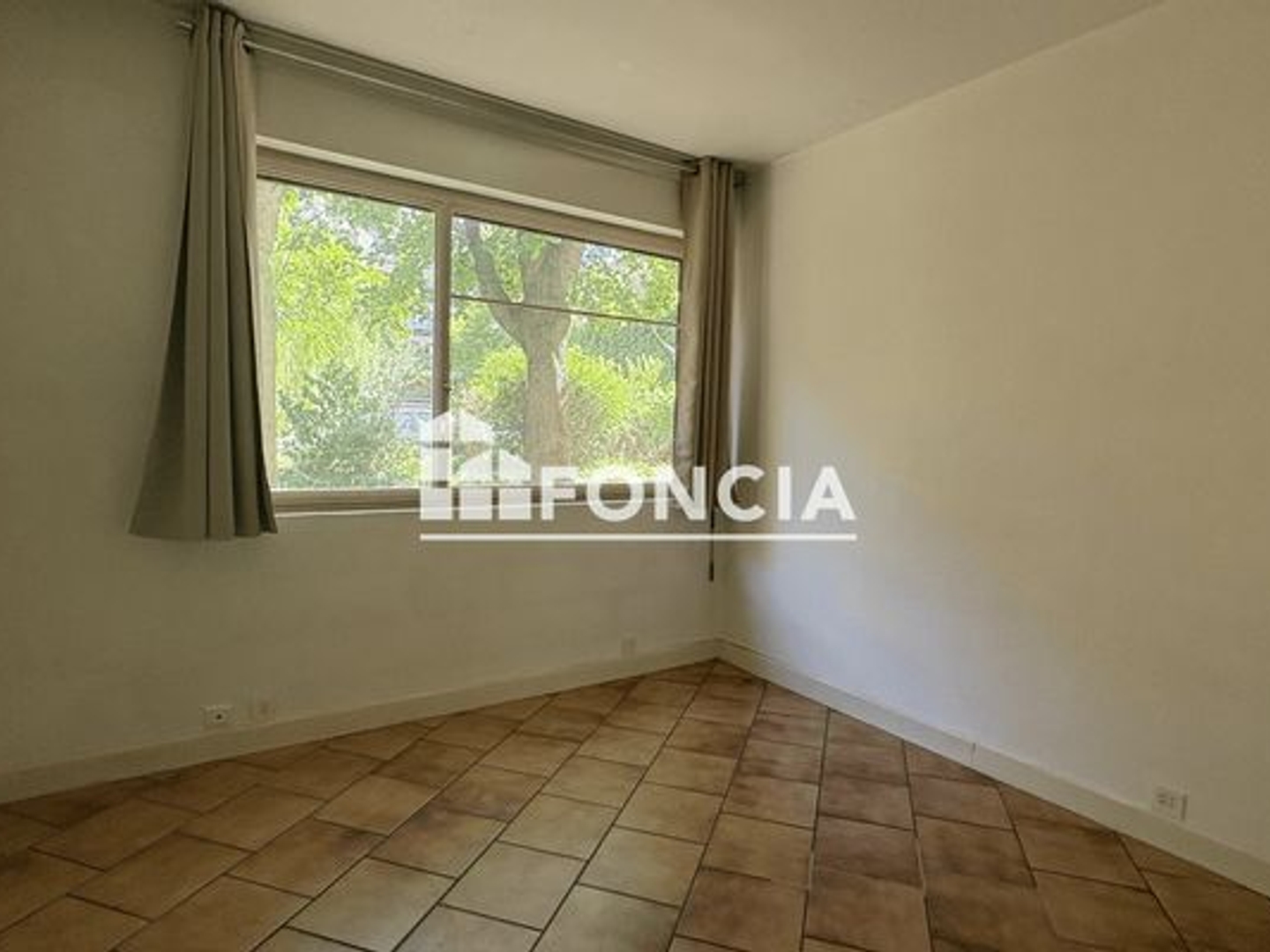 Appartement à vendre - 1 pièce - 52m2 - Boulogne-Billancourt (92100)