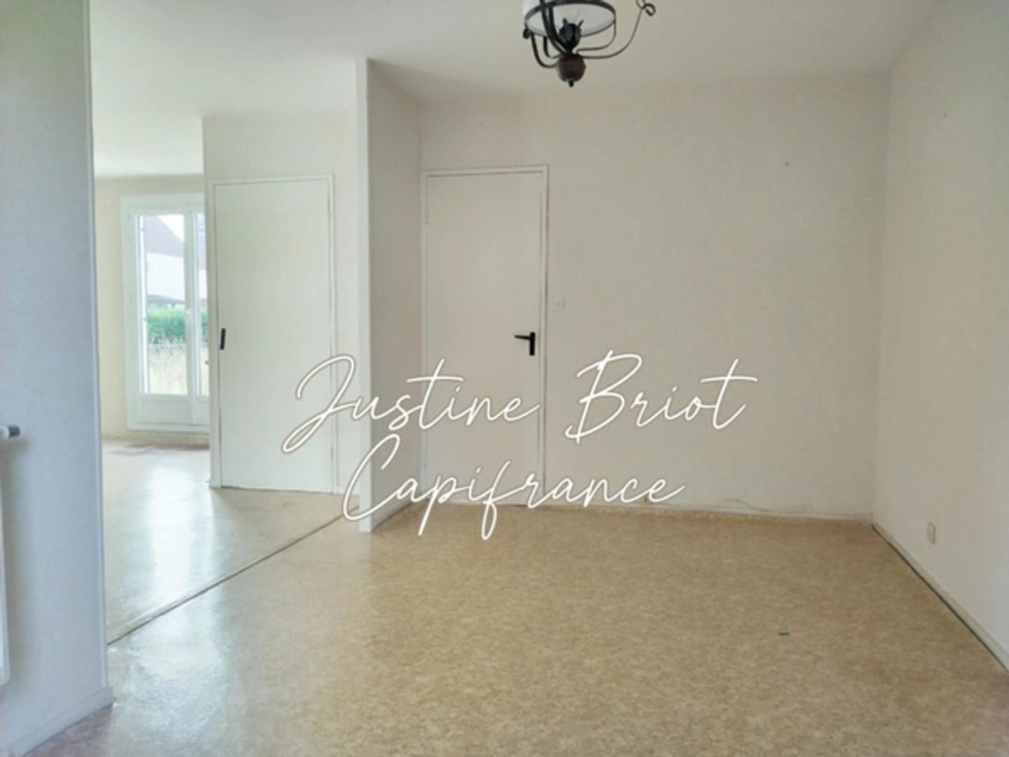Maison à vendre - 3 pièces - 77m2 - Varennes-Vauzelles (58640)