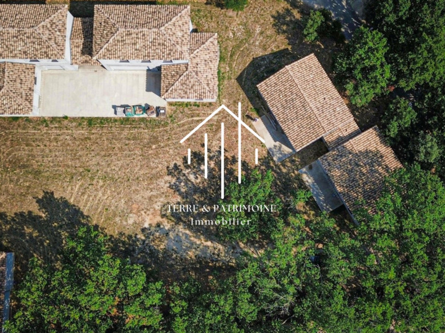 Maison à vendre - 14 pièces - 353m2 - Vagnas (07150)