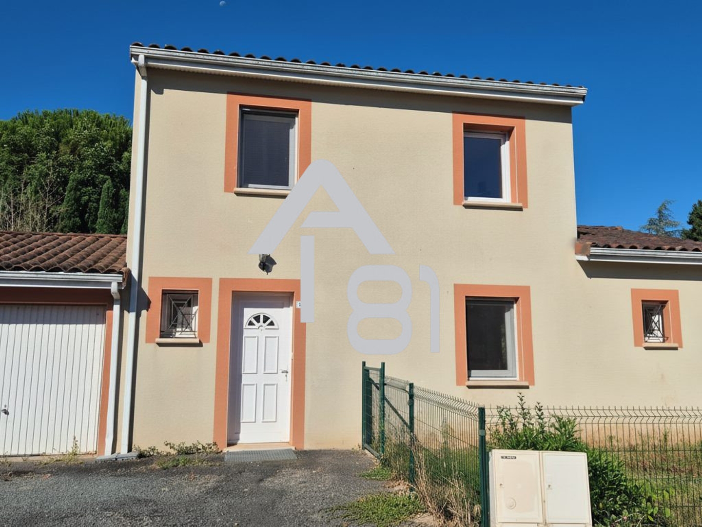 LESCURE D'ALBIGEOIS - Maison T5 avec jardin et garage
