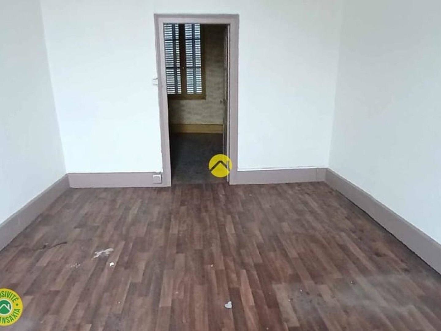 Appartement à vendre - 6 pièces - 30m2 - Commentry (03600)