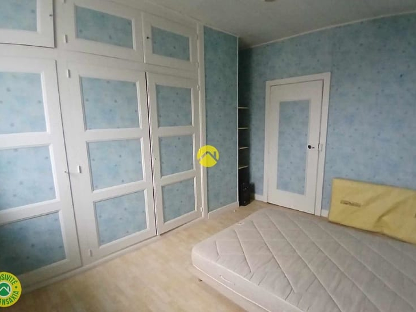 Appartement à vendre - 6 pièces - 30m2 - Commentry (03600)