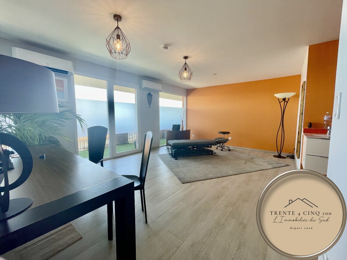 Locaux à vendre - 101m2 - Béziers (34500)