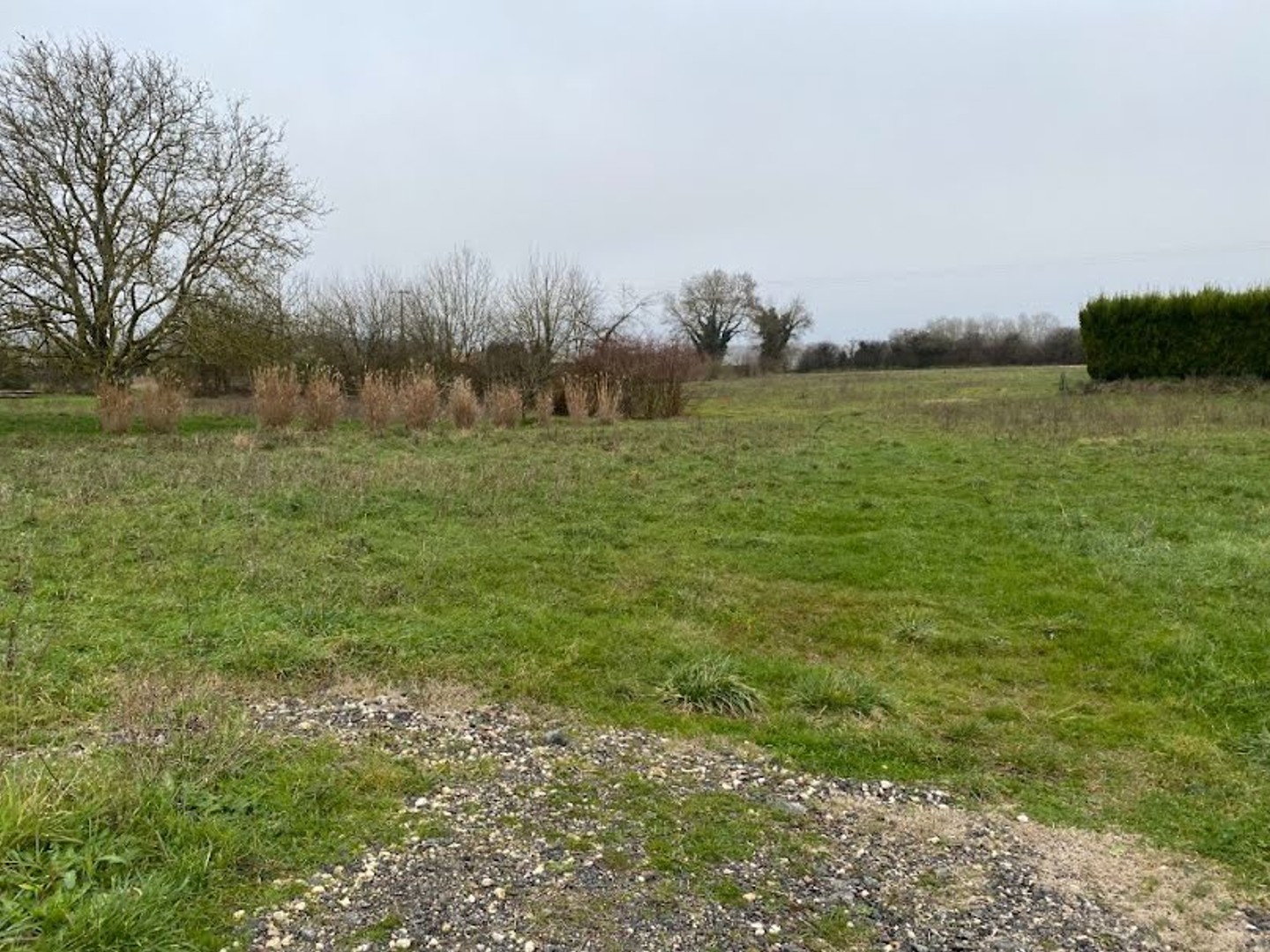 Terrain 1086 m²
