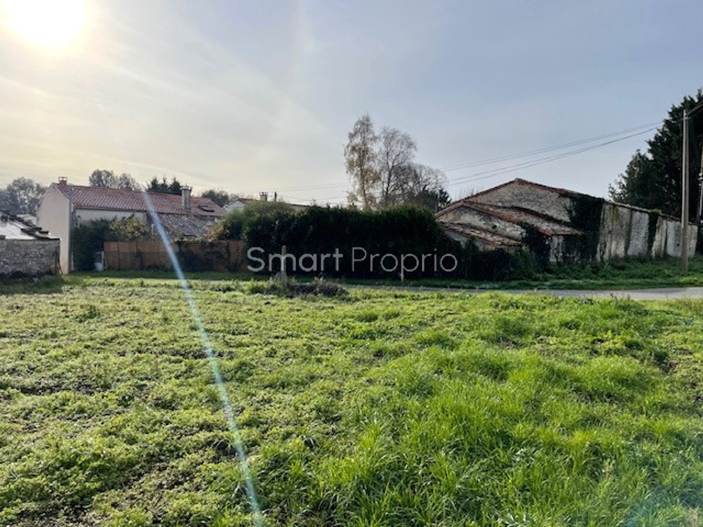 TERRAIN CONSTRUCTIBLE 537M2 - ROMEGOUX