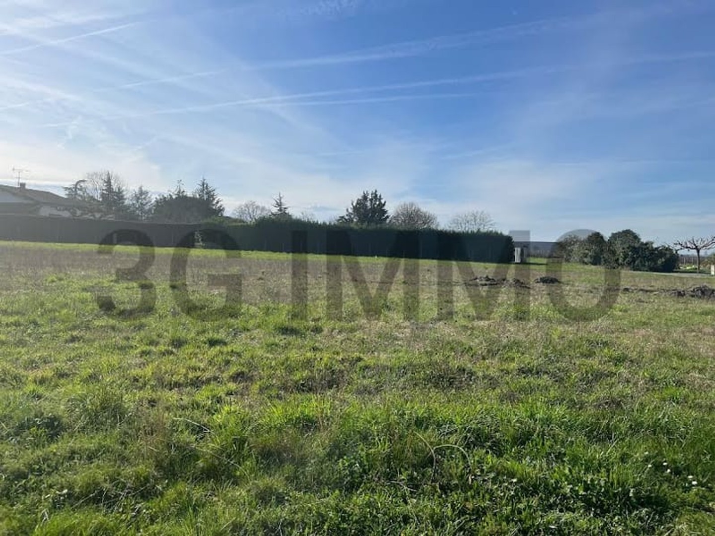 Terrain 774 m²