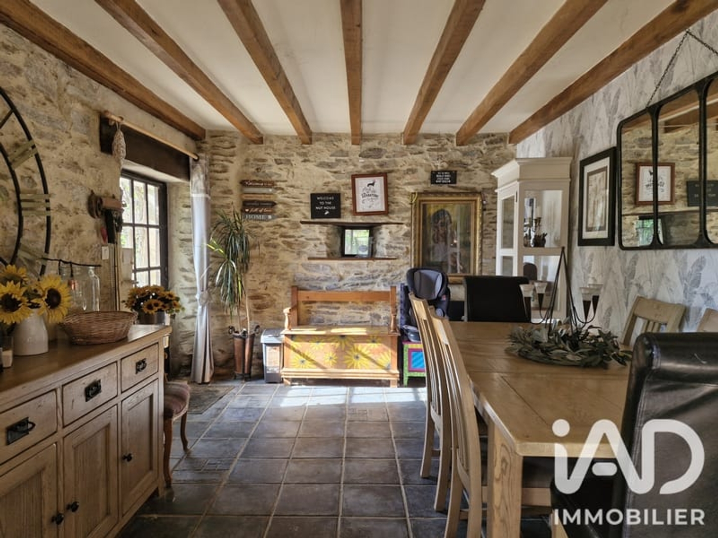 Maison à vendre - 16 pièces - 500m2 - Montemboeuf (16310)