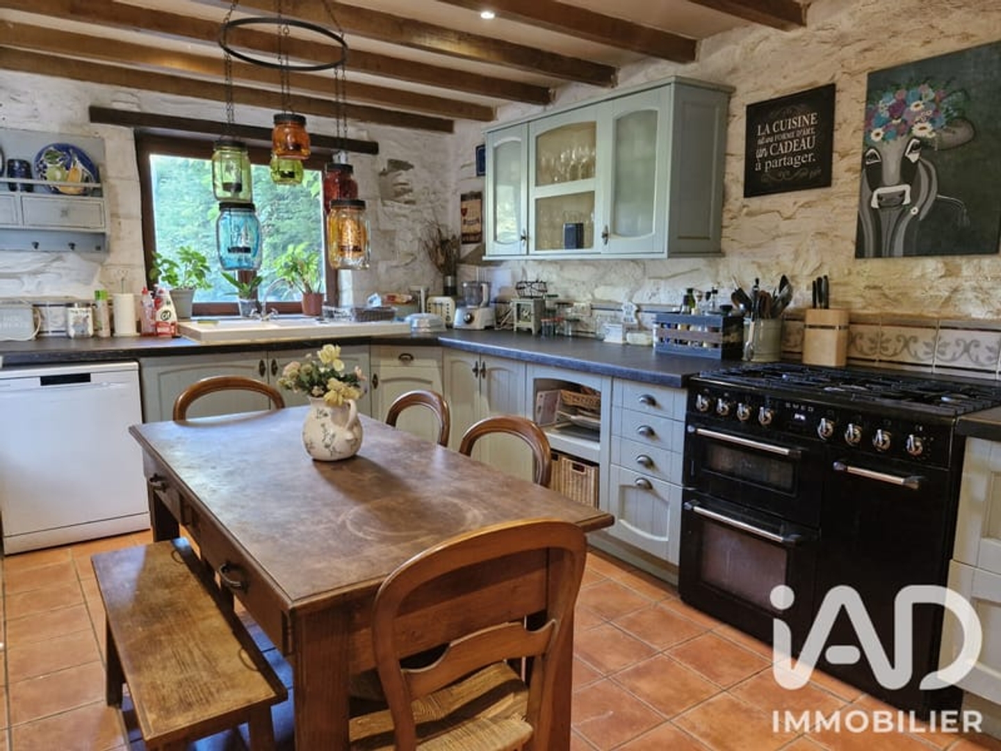Maison à vendre - 16 pièces - 500m2 - Montemboeuf (16310)