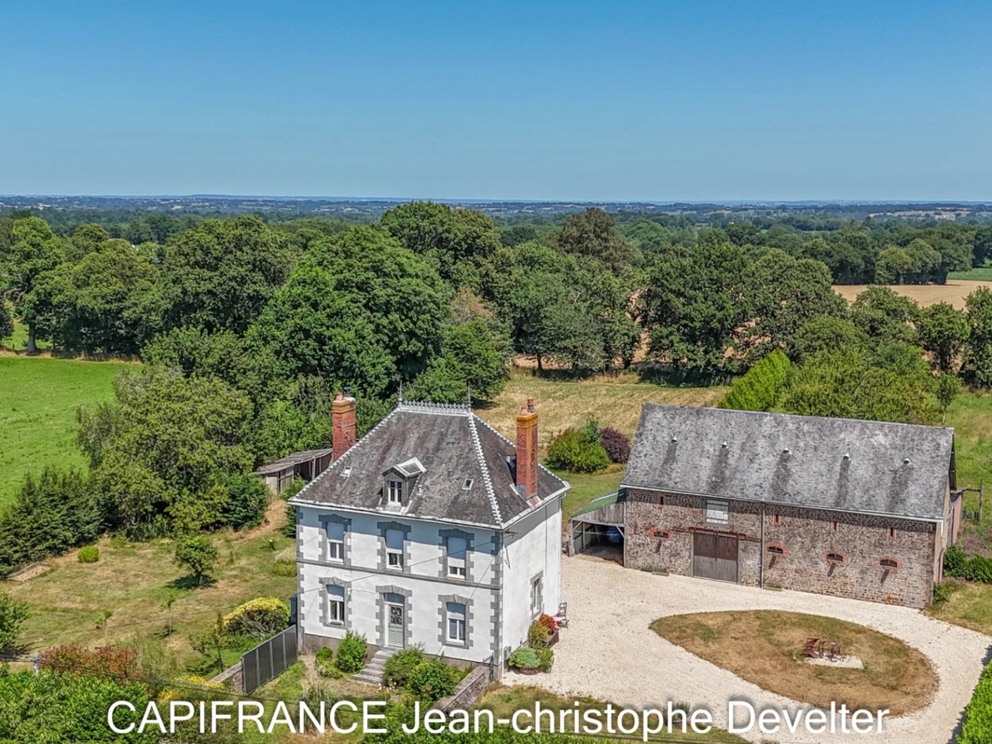 Maison à vendre - 7 pièces - 135m2 - Saint-Denis-De-Ga... (53500)