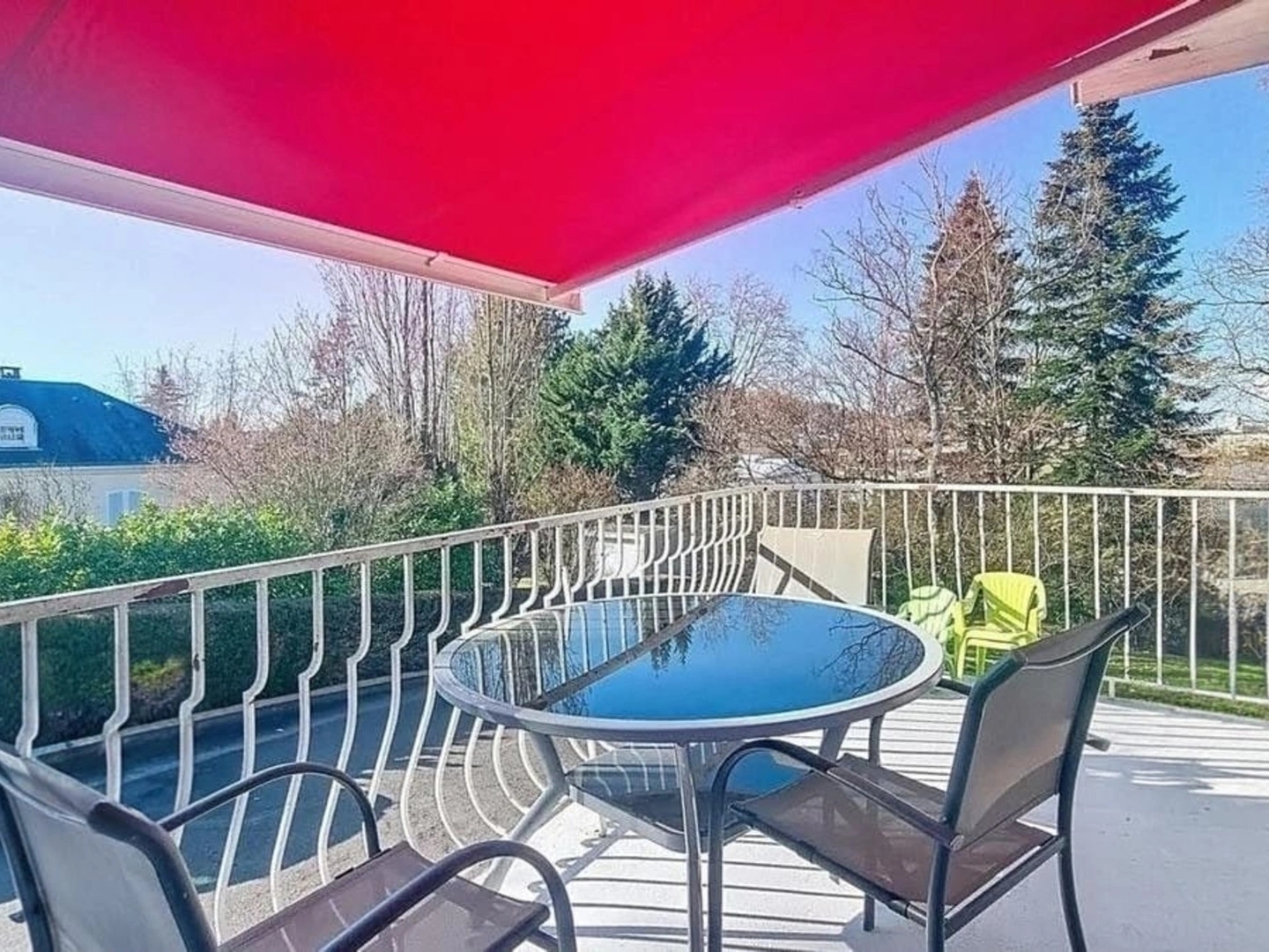 Maison à vendre - 7 pièces - 255m2 - Quincey (70000)