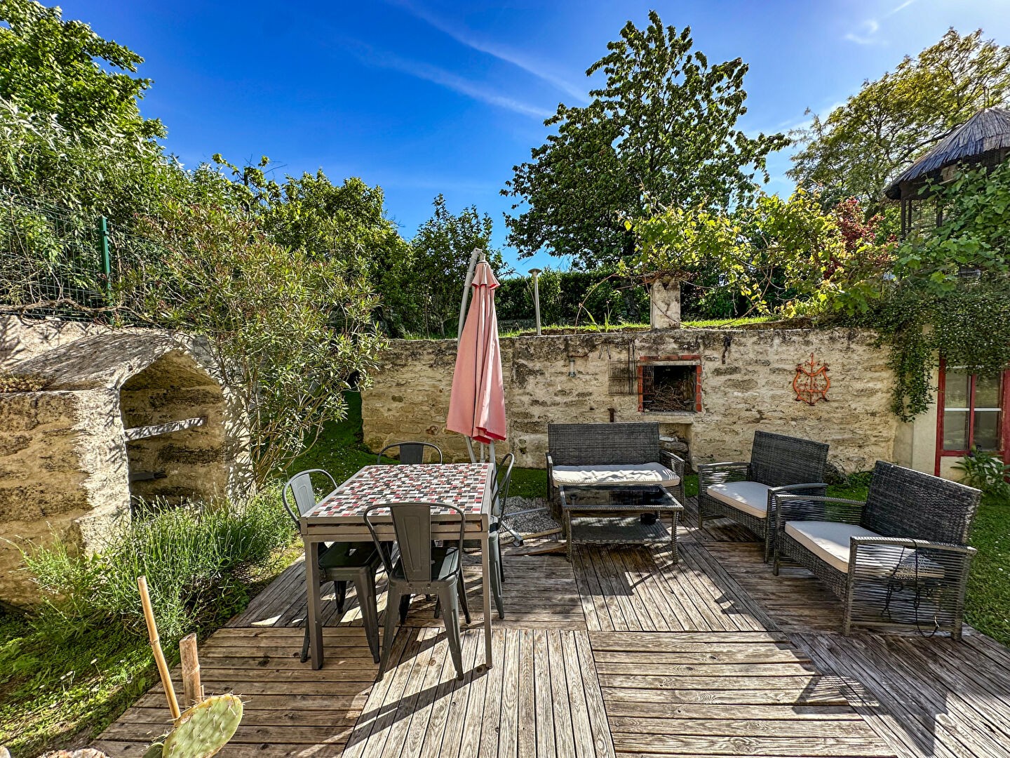 Maison à vendre - 3 pièces - 80m2 - Louresse-Rochemenier (49700)