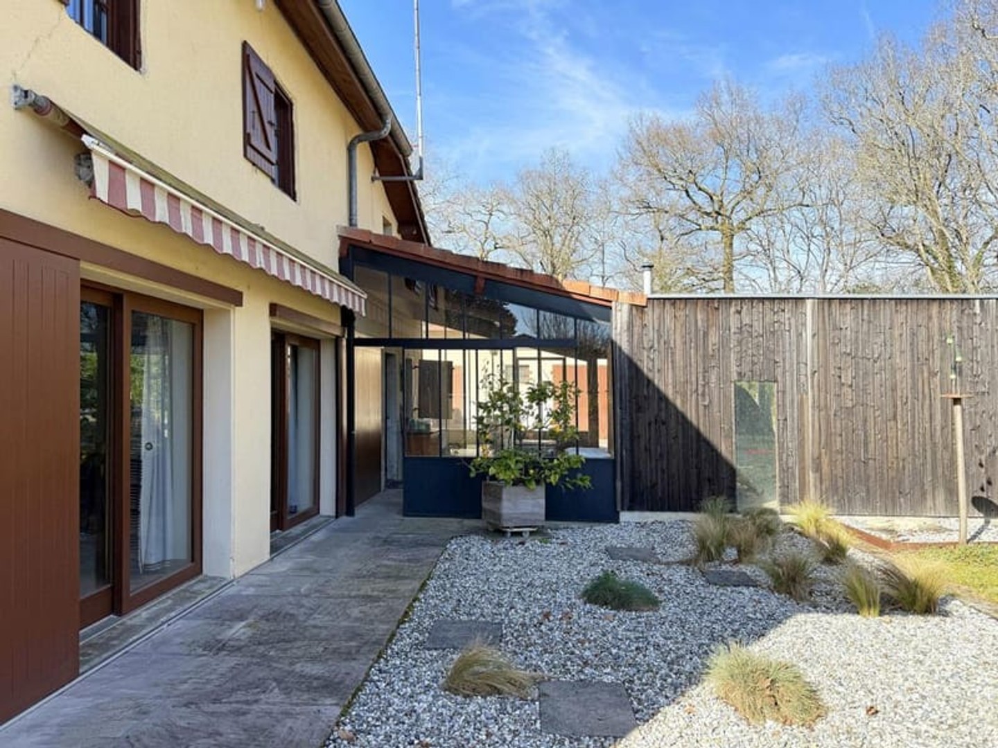 Propriété 7 pièces
