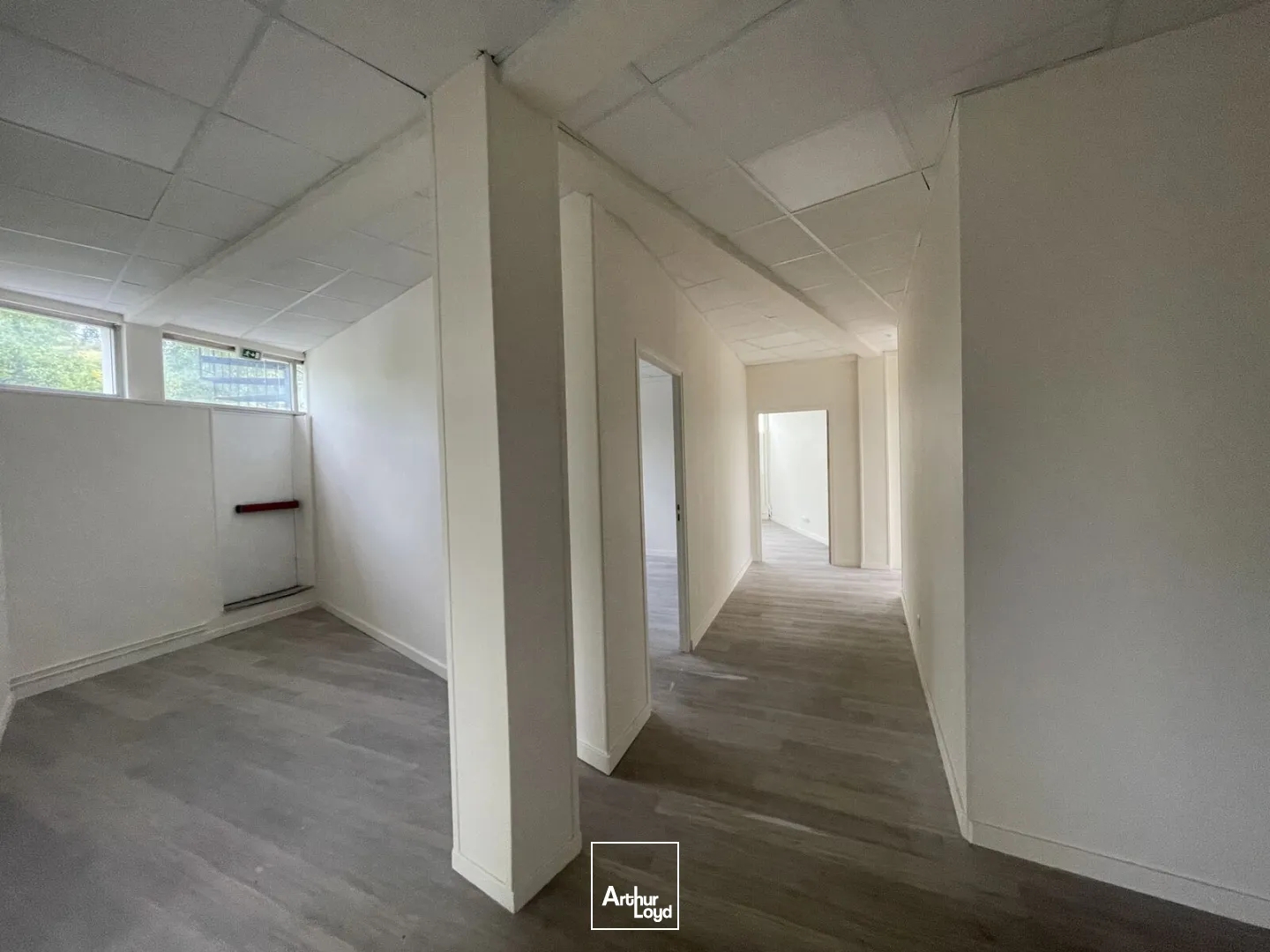 Bureaux à vendre - 1030m2 - Évreux (27000)