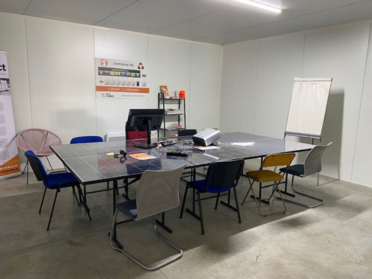 Locaux à vendre - 1190m2 - Loire-Authion (49800)