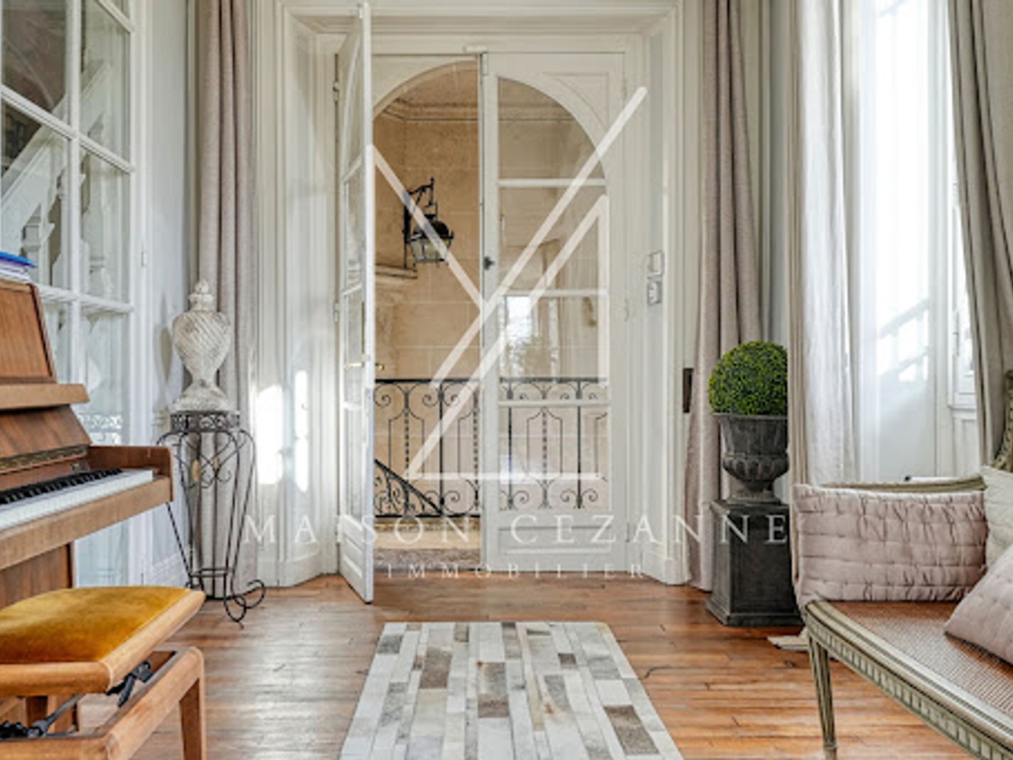 Propriété 9 pièces 300 m²