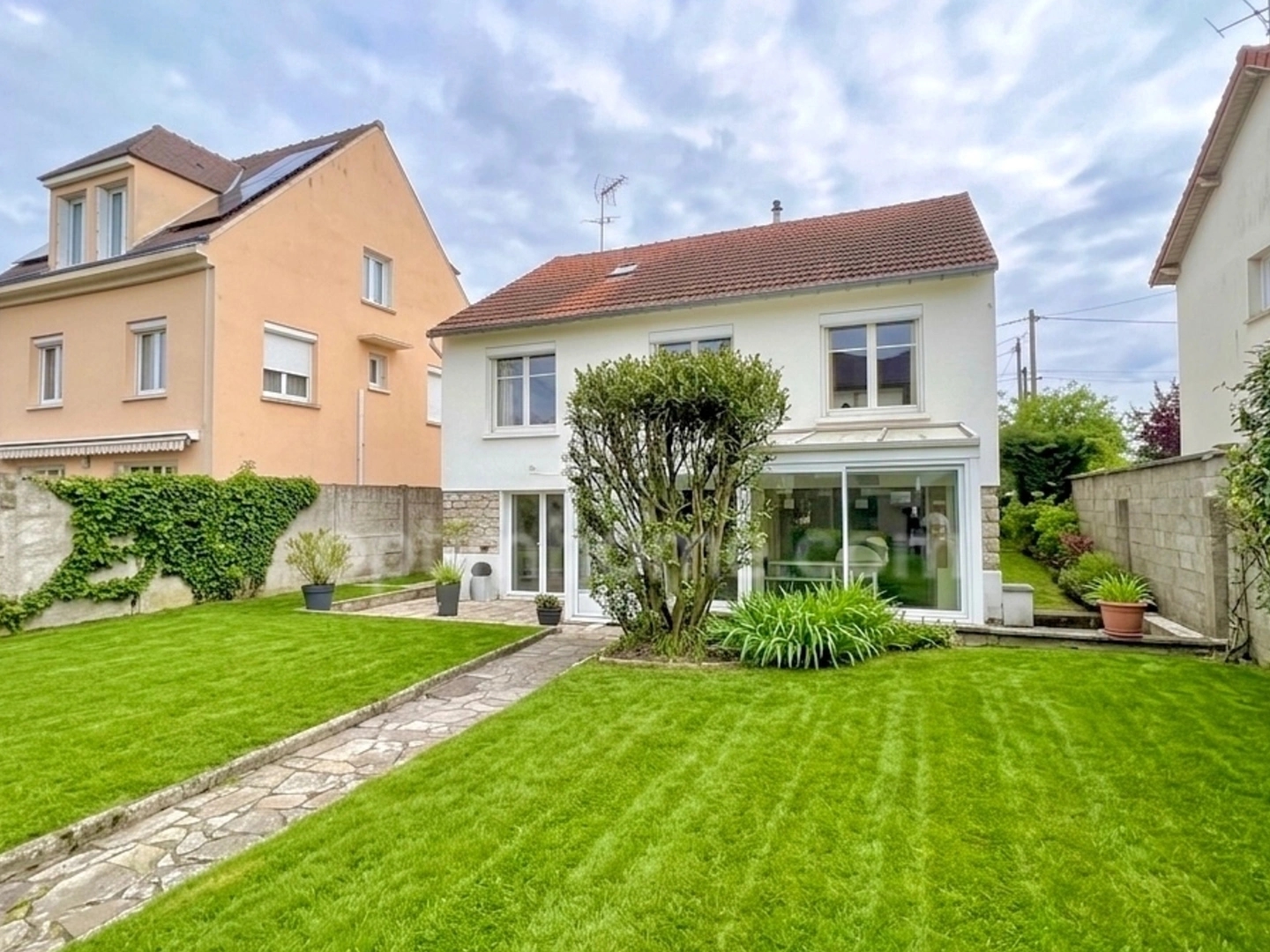 Maison à vendre - 4 pièces - 62m2 - Le Plessis-Bouchard (95130)