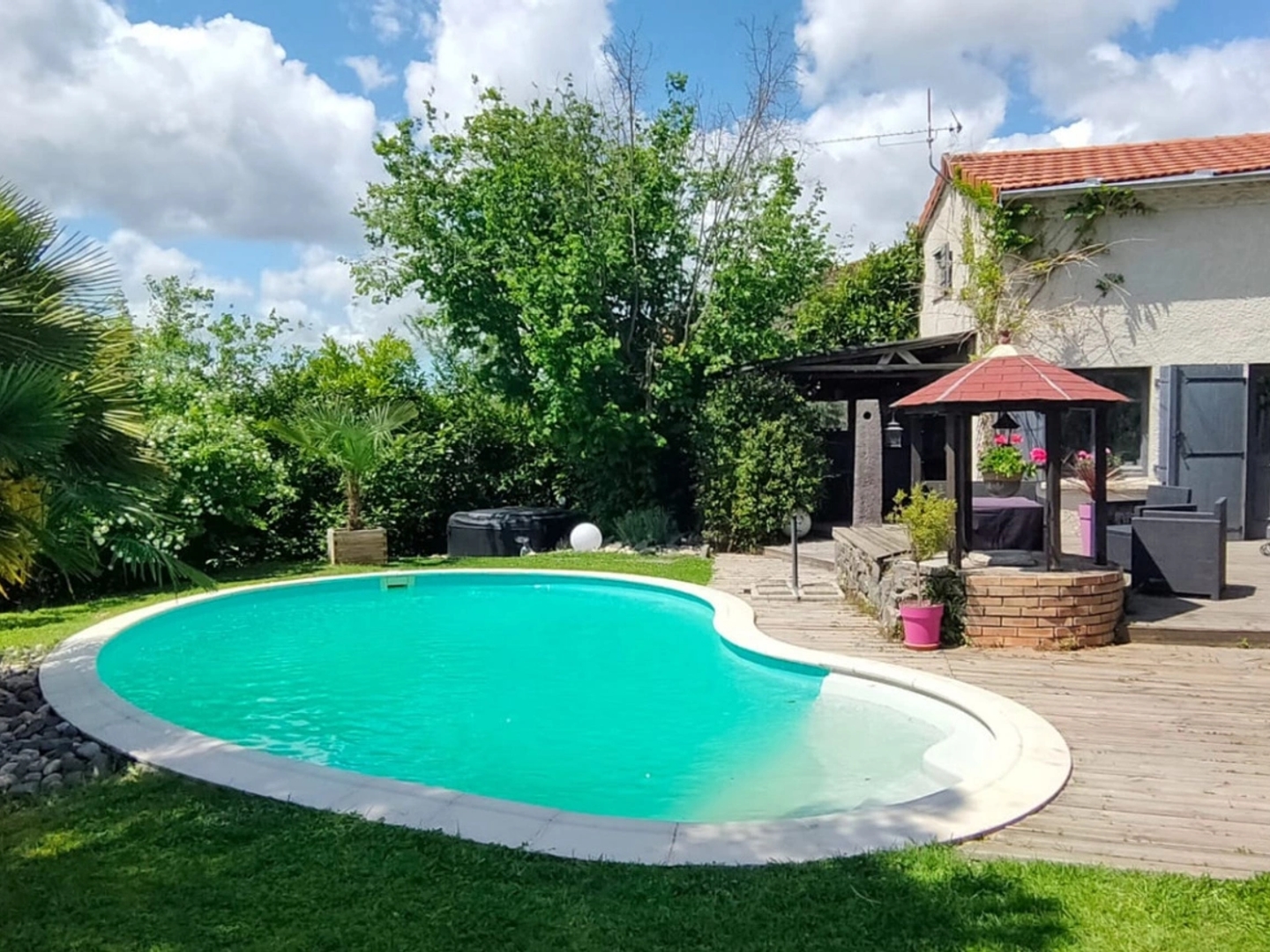 Maison à vendre - 6 pièces - 140m2 - Martres-Sur-Morge (63720)